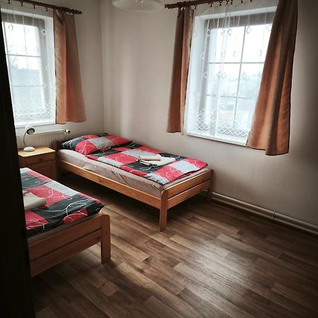 Studanecky Medved Hotel Liberec Bagian luar foto