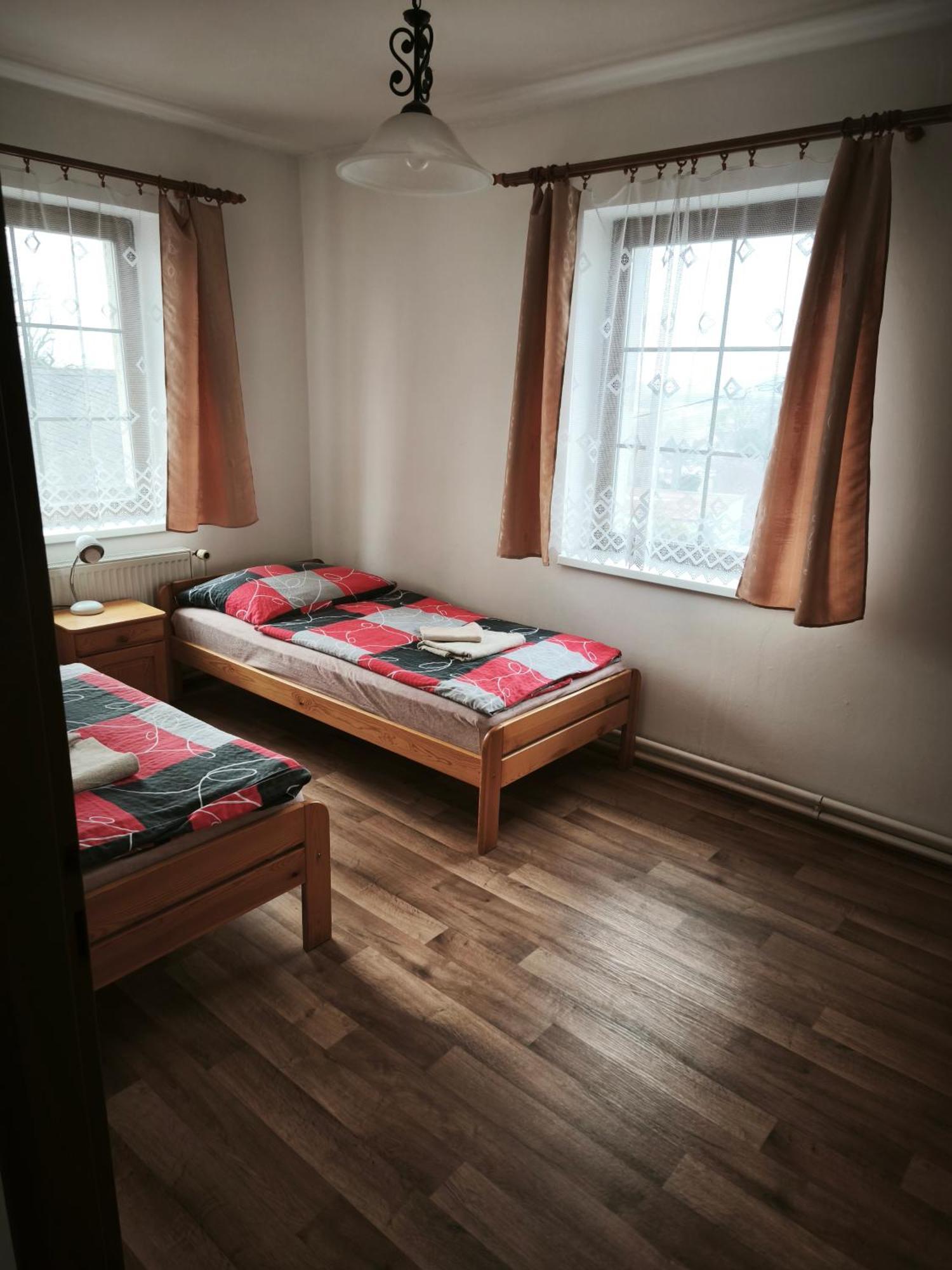 Studanecky Medved Hotel Liberec Bagian luar foto