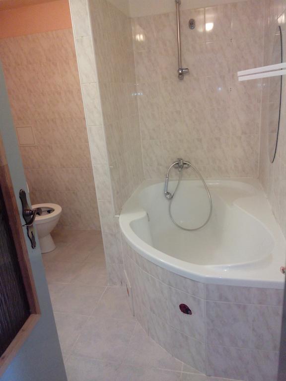 Studanecky Medved Hotel Liberec Ruang foto